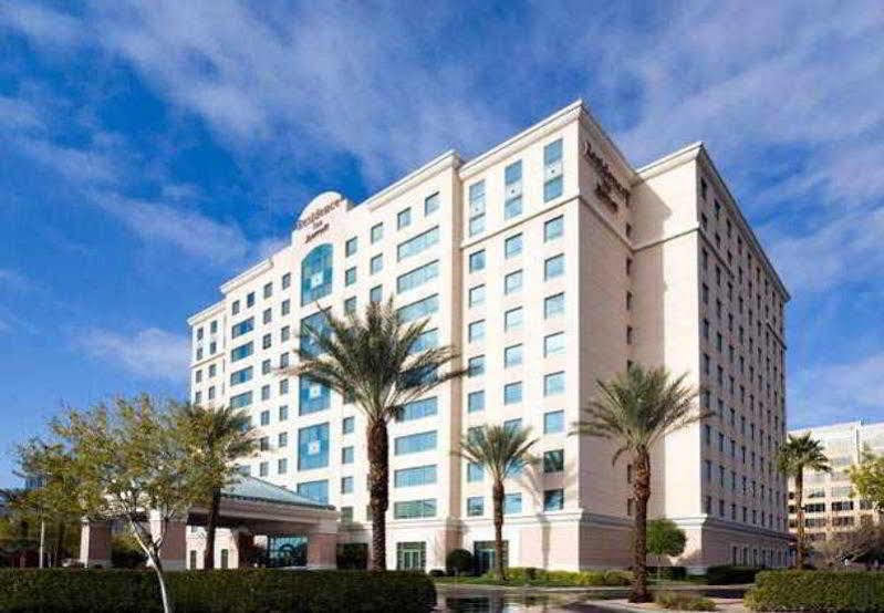 Residence Inn By Marriott Las Vegas Hughes Center Extérieur photo
